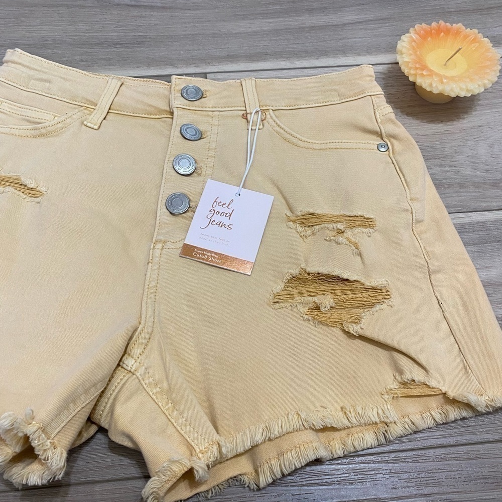 Brand Lauren Conrad High Rise Button Fly Cut-Off Short - Picture 8 of 8